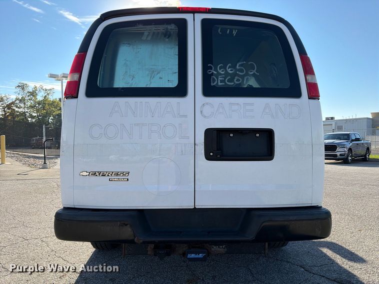 image for item FK2181 2016 Chevrolet Express 2500 van