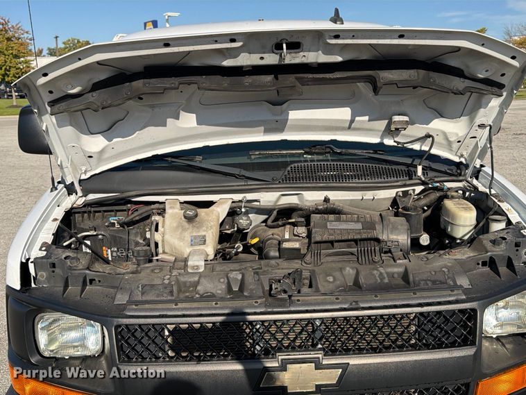 image for item FK2181 2016 Chevrolet Express 2500 van