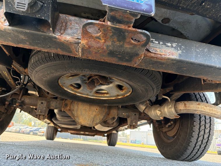 image for item FK2181 2016 Chevrolet Express 2500 van