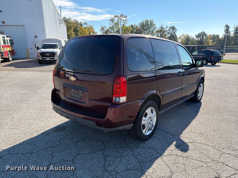 image for item FK2183 2008 Chevrolet Uplander SUV