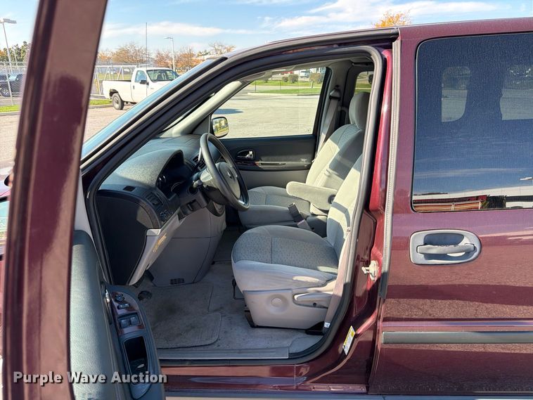 image for item FK2183 2008 Chevrolet Uplander SUV