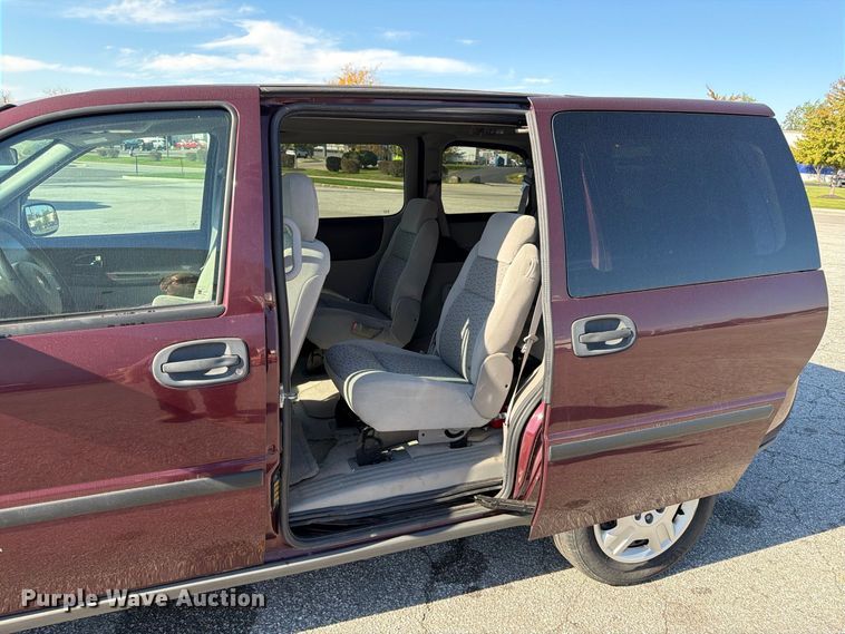 image for item FK2183 2008 Chevrolet Uplander SUV