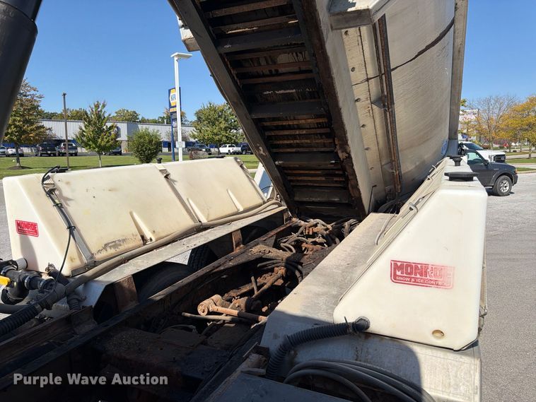 image for item FK2188 2014 International 7600 SBA dump truck