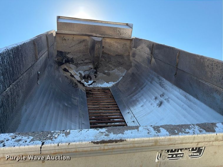 image for item FK2188 2014 International 7600 SBA dump truck