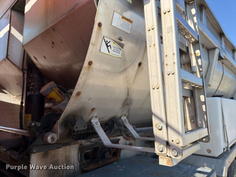 image for item FK2188 2014 International 7600 SBA dump truck
