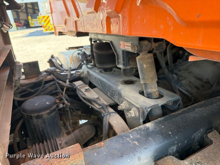 image for item FK2188 2014 International 7600 SBA dump truck