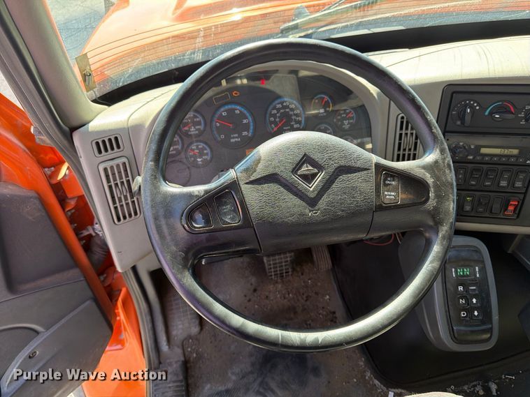 image for item FK2188 2014 International 7600 SBA dump truck