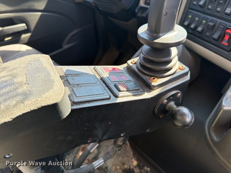 image for item FK2188 2014 International 7600 SBA dump truck