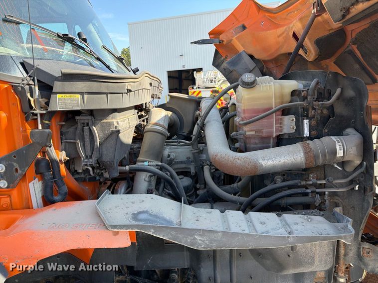 image for item FK2188 2014 International 7600 SBA dump truck