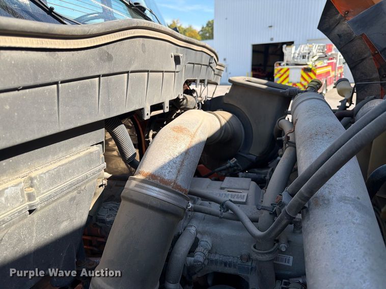 image for item FK2188 2014 International 7600 SBA dump truck