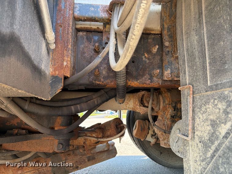 image for item FK2188 2014 International 7600 SBA dump truck
