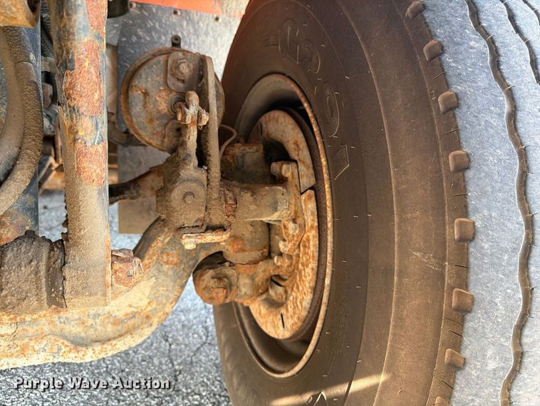 image for item FK2188 2014 International 7600 SBA dump truck