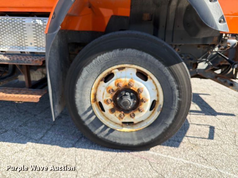image for item FK2188 2014 International 7600 SBA dump truck