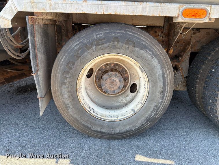 image for item FK2188 2014 International 7600 SBA dump truck