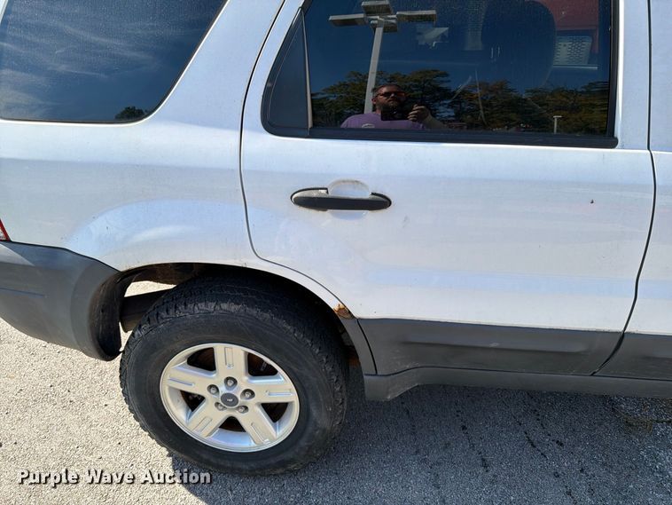 image for item FK2189 2006 Ford Escape SUV