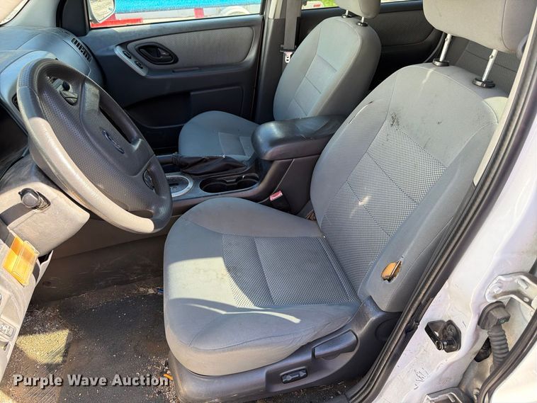 image for item FK2189 2006 Ford Escape SUV