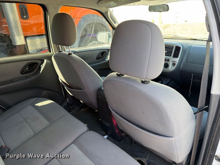 image for item FK2189 2006 Ford Escape SUV