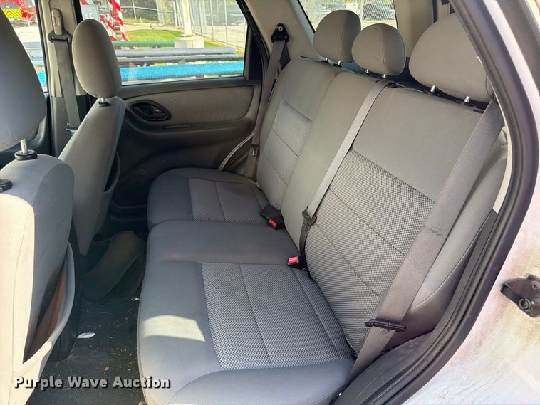 image for item FK2189 2006 Ford Escape SUV