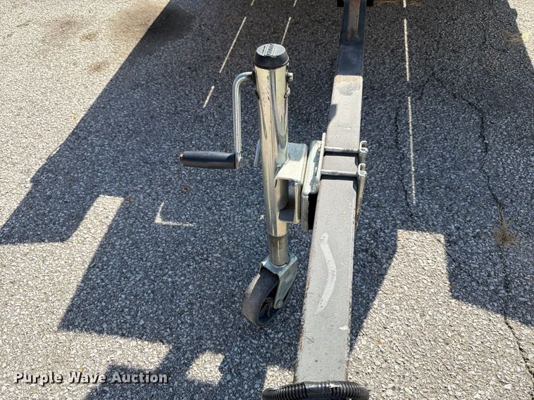 image for item FK2192 2014 Assembled boat trailer