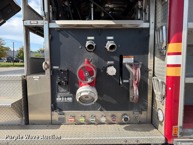image for item FK2193 2006 American Lafrance Metropolitan fire truck
