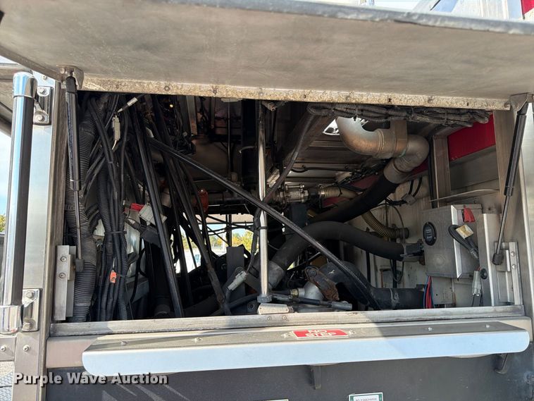 image for item FK2193 2006 American Lafrance Metropolitan fire truck