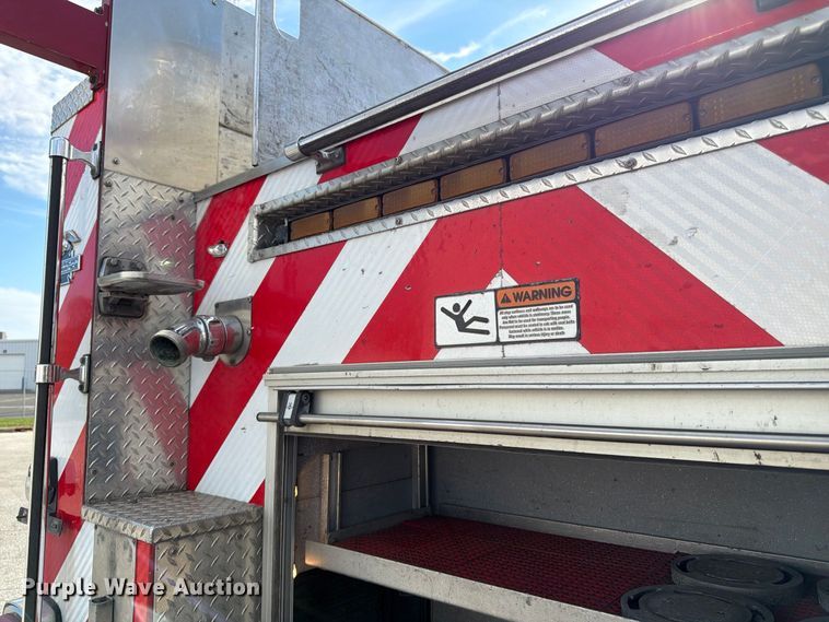 image for item FK2193 2006 American Lafrance Metropolitan fire truck
