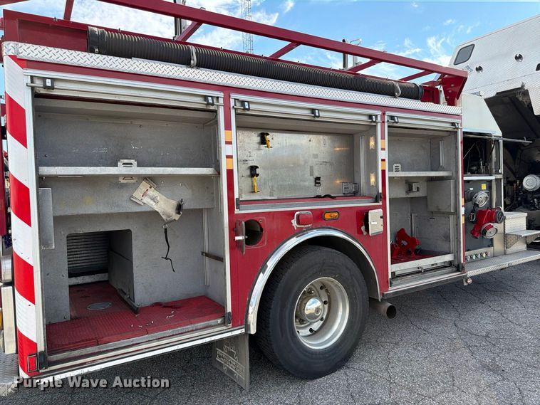 image for item FK2193 2006 American Lafrance Metropolitan fire truck