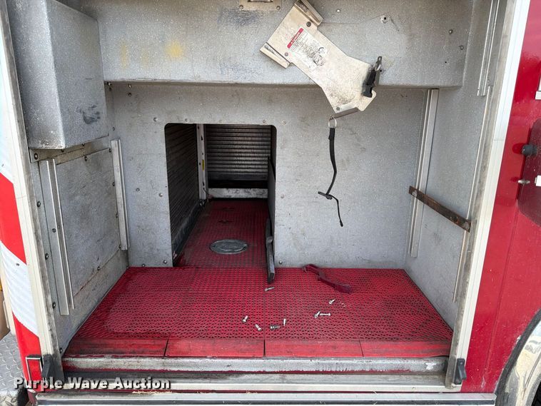 image for item FK2193 2006 American Lafrance Metropolitan fire truck