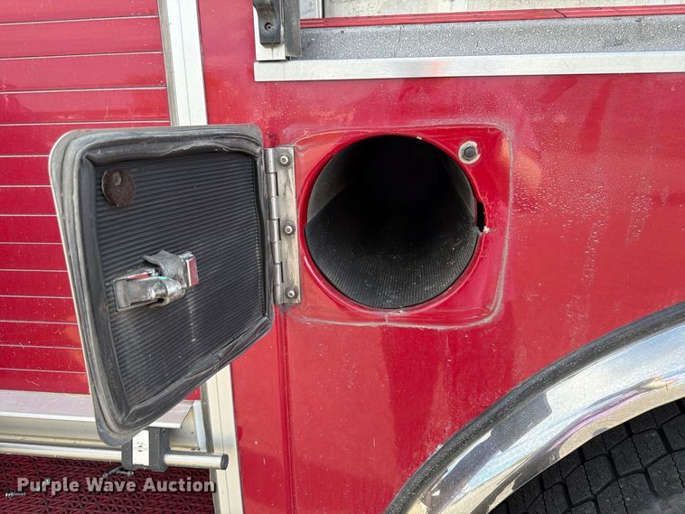 image for item FK2193 2006 American Lafrance Metropolitan fire truck