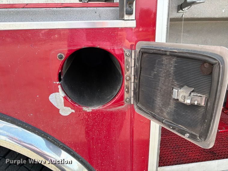 image for item FK2193 2006 American Lafrance Metropolitan fire truck