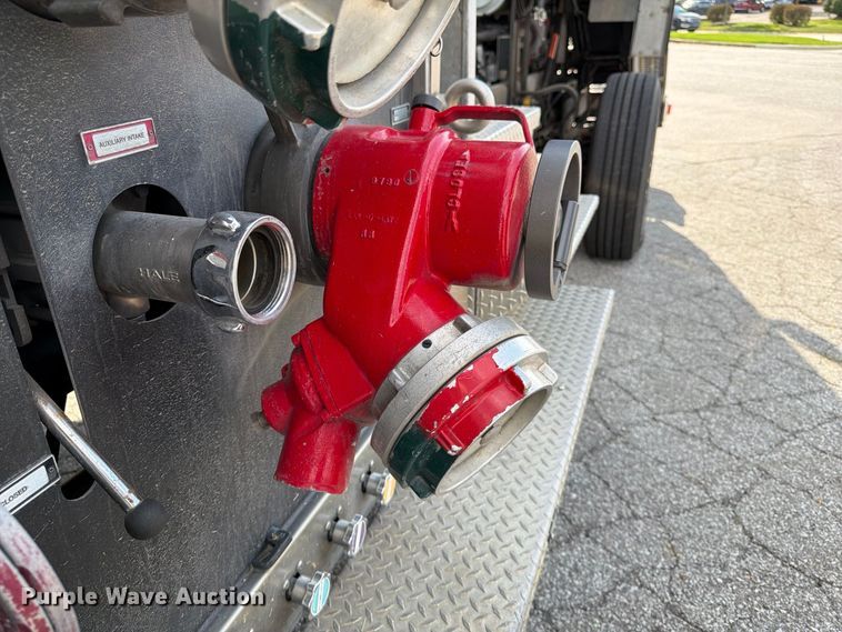 image for item FK2193 2006 American Lafrance Metropolitan fire truck