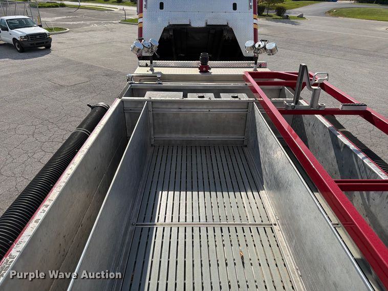 image for item FK2193 2006 American Lafrance Metropolitan fire truck