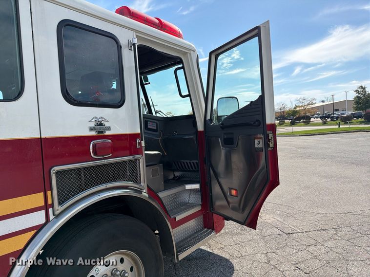 image for item FK2193 2006 American Lafrance Metropolitan fire truck