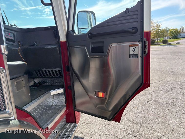 image for item FK2193 2006 American Lafrance Metropolitan fire truck