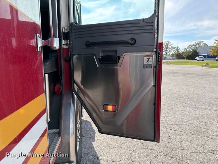 image for item FK2193 2006 American Lafrance Metropolitan fire truck