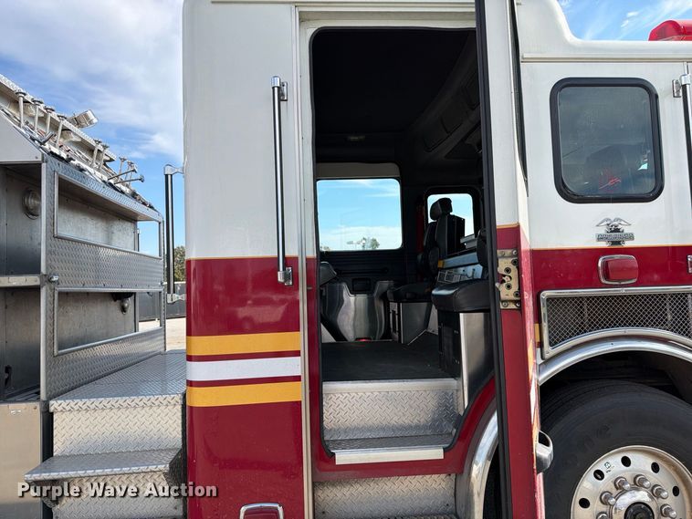 image for item FK2193 2006 American Lafrance Metropolitan fire truck