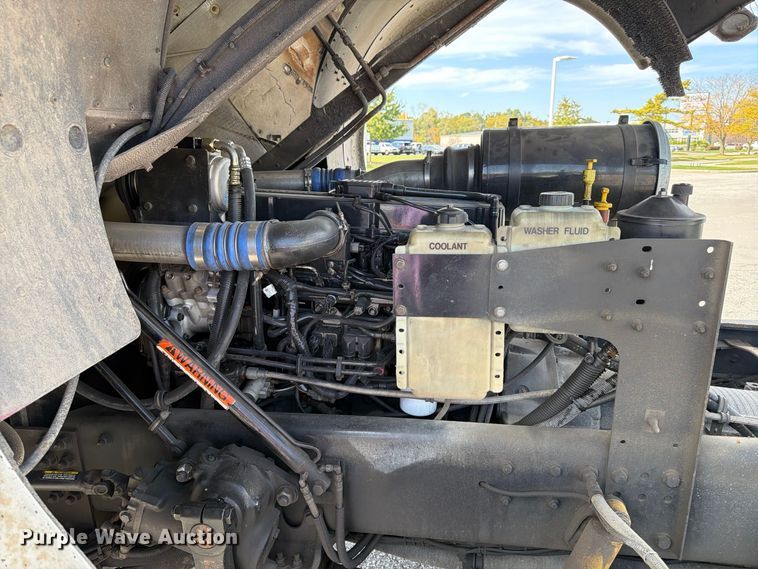 image for item FK2193 2006 American Lafrance Metropolitan fire truck