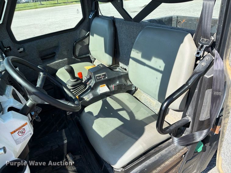 image for item FK2195 2015 Bobcat 3650 utility vehicle