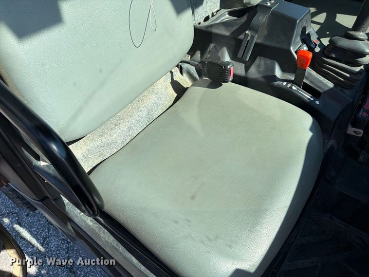 image for item FK2195 2015 Bobcat 3650 utility vehicle