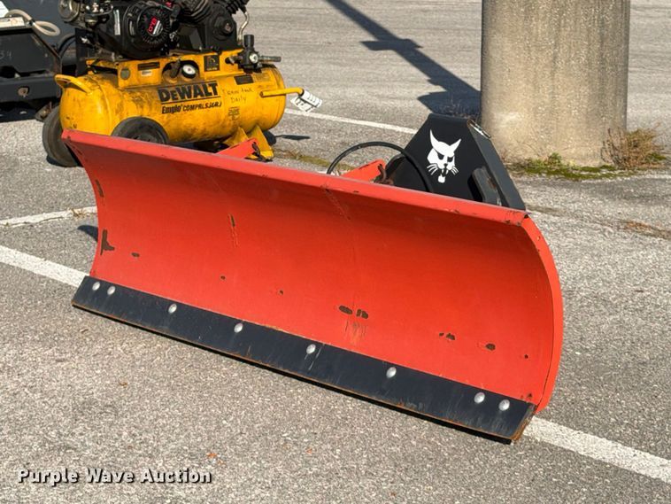 image for item FK2195 2015 Bobcat 3650 utility vehicle