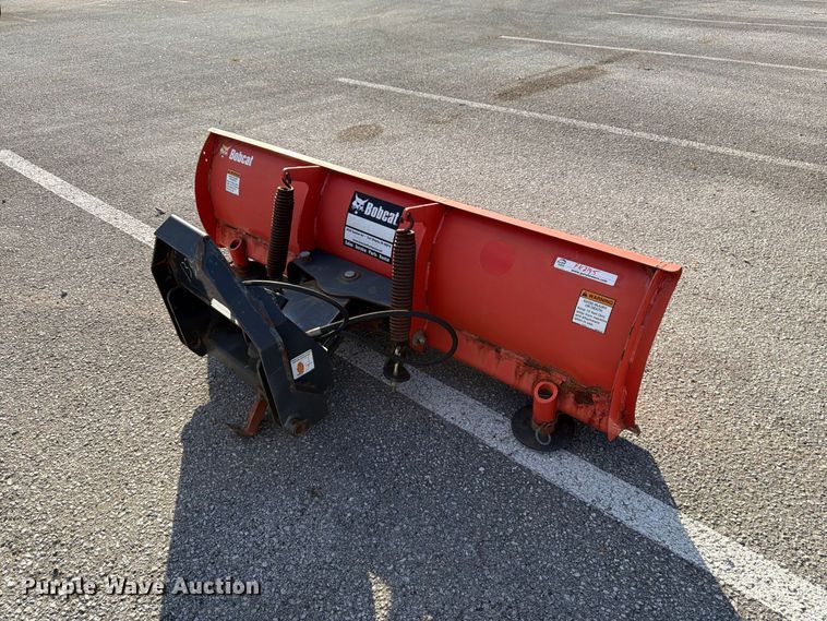 image for item FK2195 2015 Bobcat 3650 utility vehicle