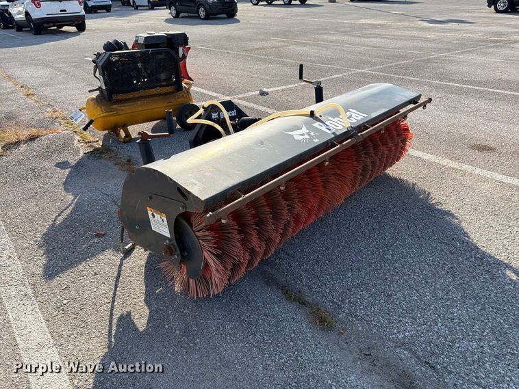 image for item FK2195 2015 Bobcat 3650 utility vehicle