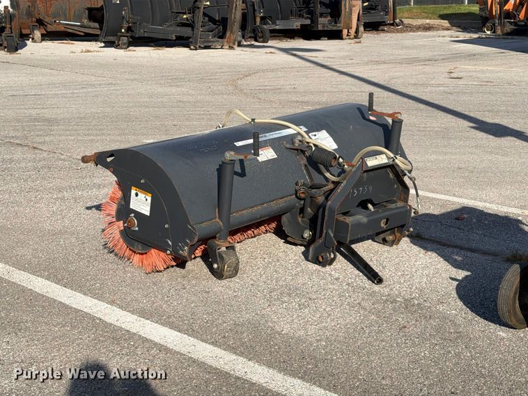 image for item FK2195 2015 Bobcat 3650 utility vehicle