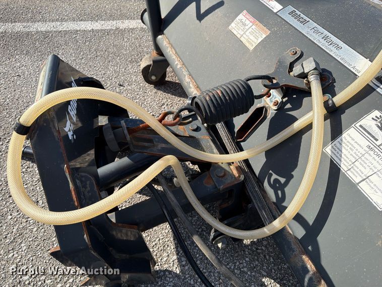 image for item FK2195 2015 Bobcat 3650 utility vehicle