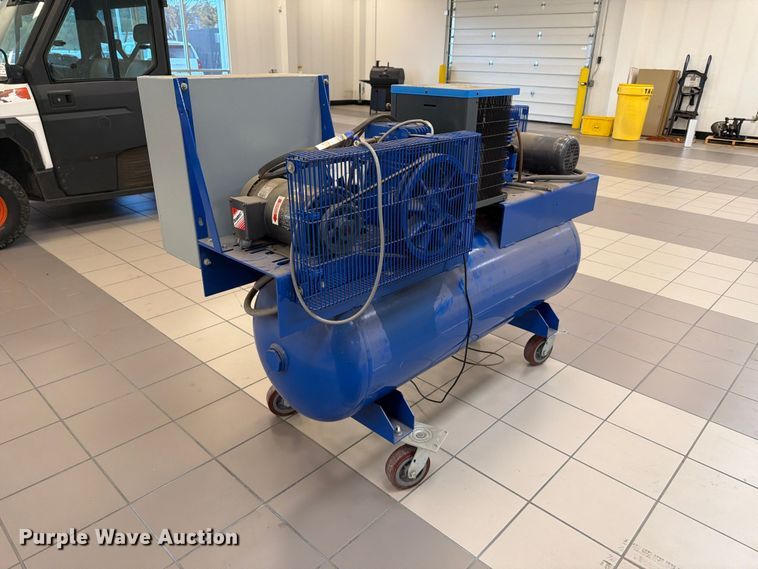 image for item FK2196 Quincy QHPR5-10 air compressor
