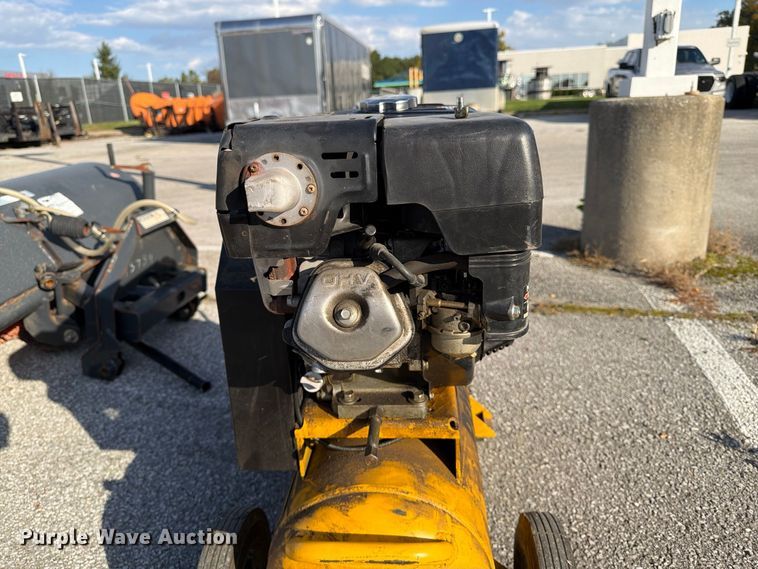 image for item FK2201 Dewalt D55275 air compressor