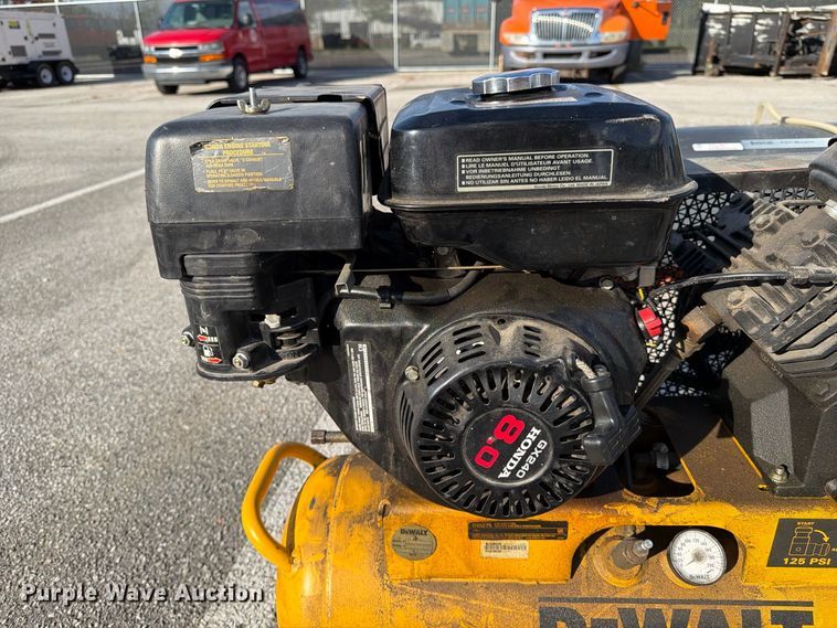 image for item FK2201 Dewalt D55275 air compressor