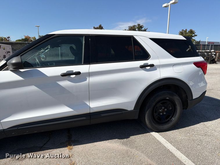 image for item FK2203 2023 Ford Explorer Police Interceptor SUV