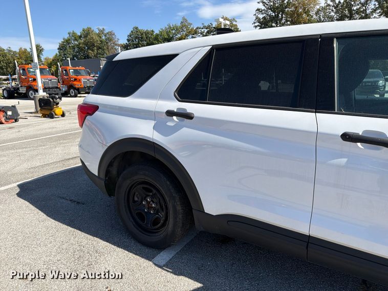 image for item FK2203 2023 Ford Explorer Police Interceptor SUV