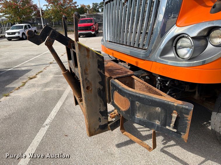 image for item FK2205 2014 International 7600 SBA dump truck